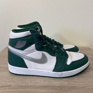 Nike Air Jordan 1 Hightop in Gorge Green size 8.5